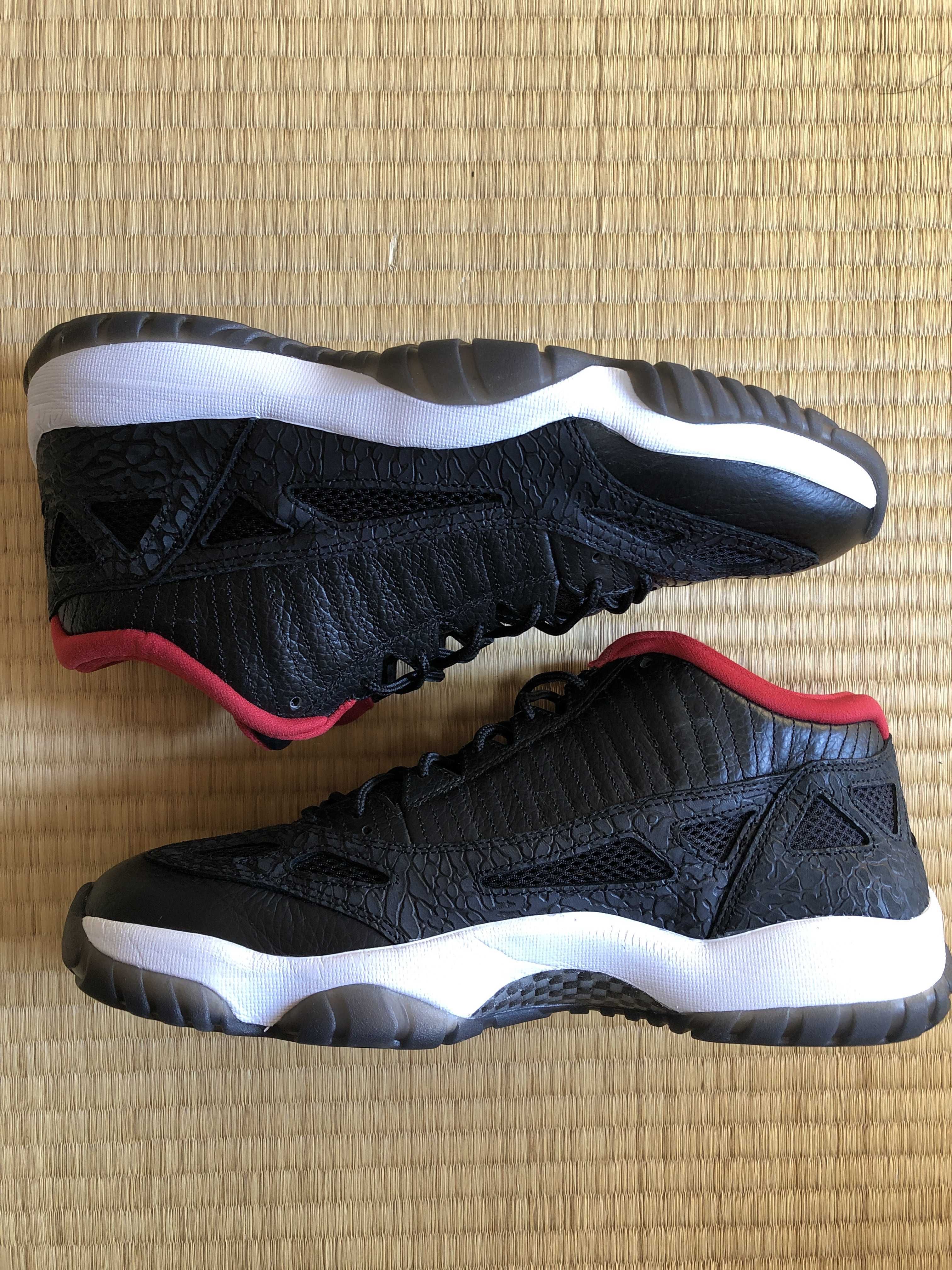 NIKE AIR JORDAN 11 RETRO LOW IE BLACK VARSITY RED (2011)