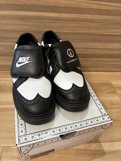 PEACEMINUSONE × Nike Kwondo 1 "Black and White" / G-DRAGON