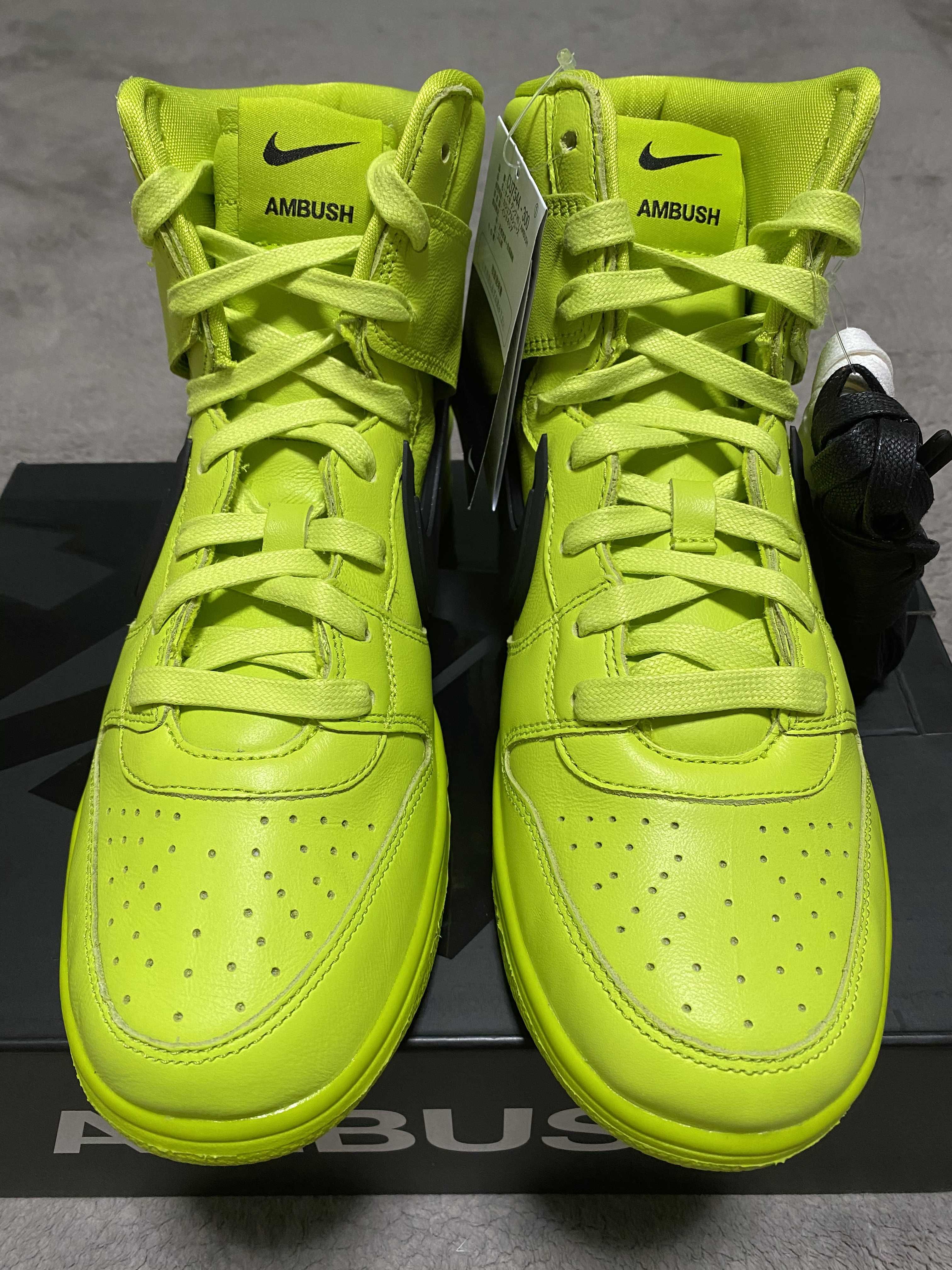 AMBUSH × NIKE DUNK HIGH "FLASH LIME"