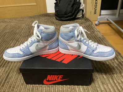 Nike Air Jordan 1 High OG "Hyper Royal"