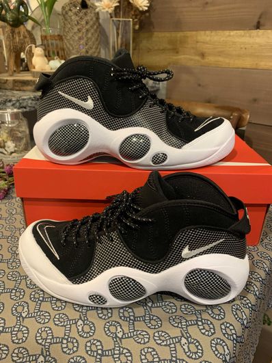 Nike Air Zoom Flight 95 "Black Metallic" (2022)