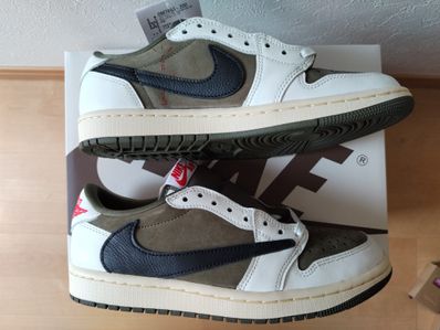 Travis Scott × Nike Air Jordan 1 Low OG SP "Reverse Olive"
