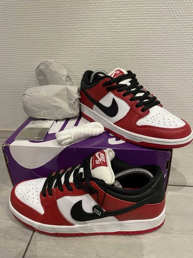 Nike SB Dunk Low Pro "J-Pack Chicago/Varsity Red and White"