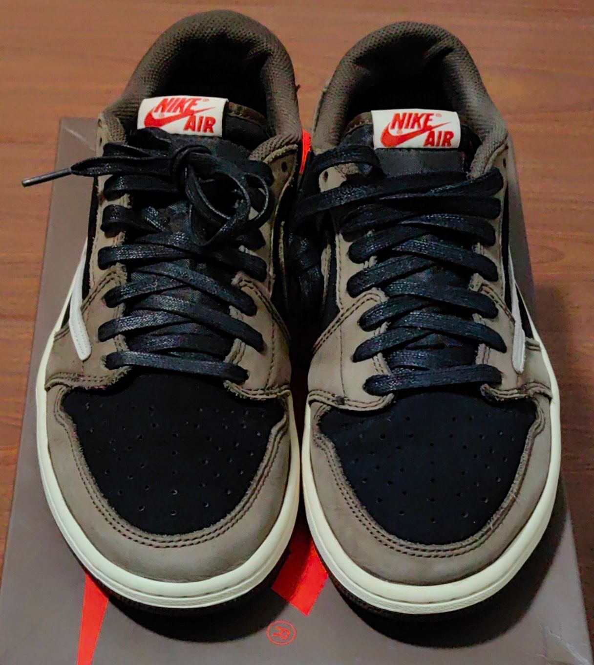 Travis Scott × Nike Air Jordan 1 Low OG SP-T  "Black/Dark Mocha"