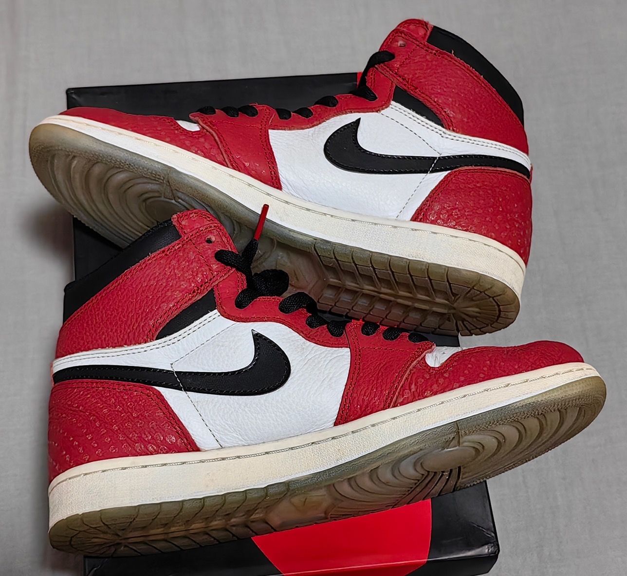 Spiderman × Nike Air Jordan 1 Origin Story "Gym Red/White/Photo Blue/Black"