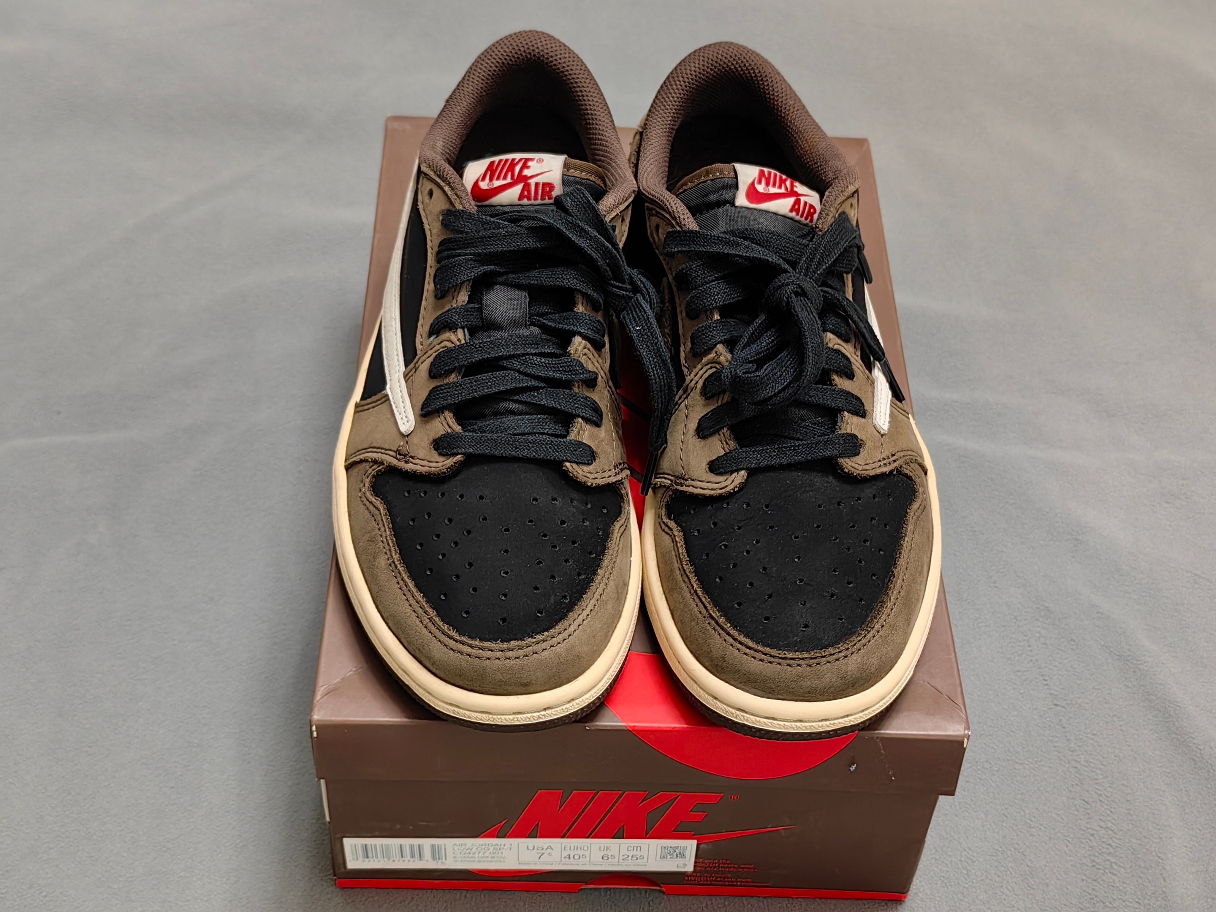 Travis Scott × Nike Air Jordan 1 Low OG SP-T  "Black/Dark Mocha"