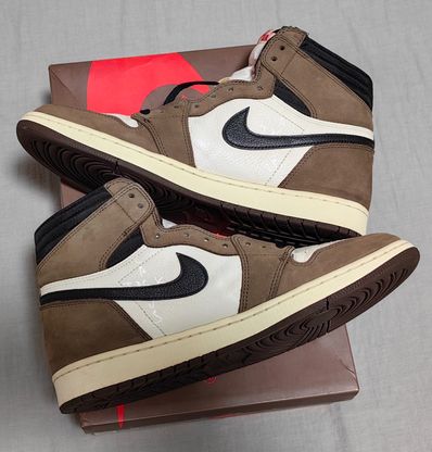Travis Scott × Nike Air Jordan 1 Retro High OG TS SP "Sail/Dark Mocha"