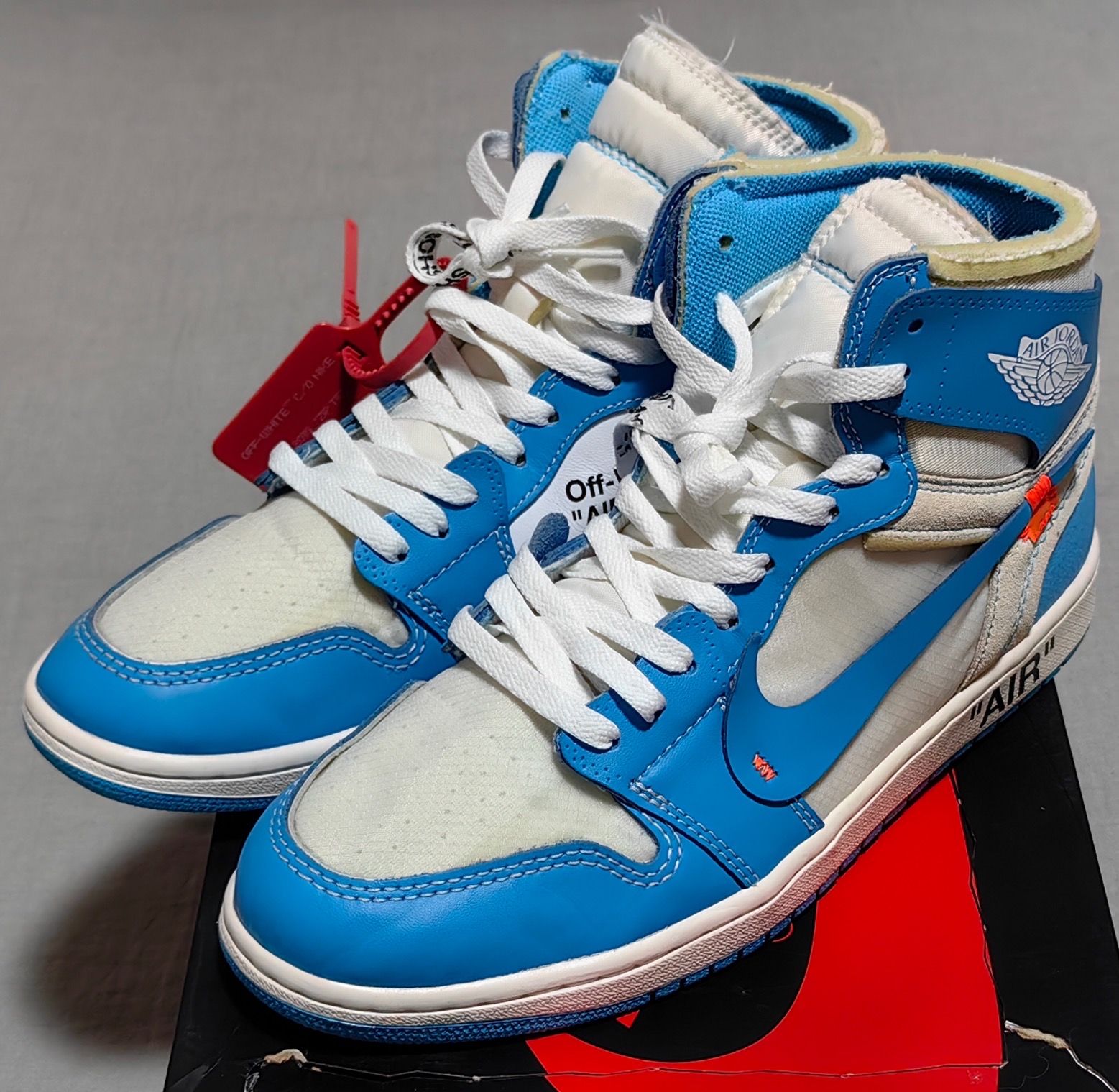 Off-White × Nike Air Jordan 1 High UNC "White/Dark Powder Blue"