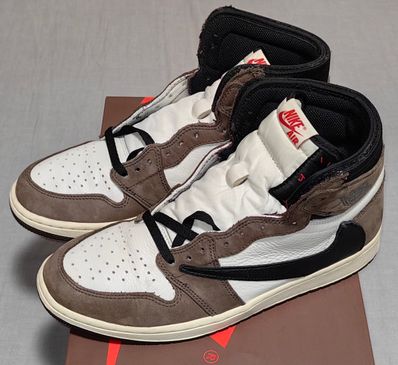 Travis Scott × Nike Air Jordan 1 Retro High OG TS SP "Sail/Dark Mocha"