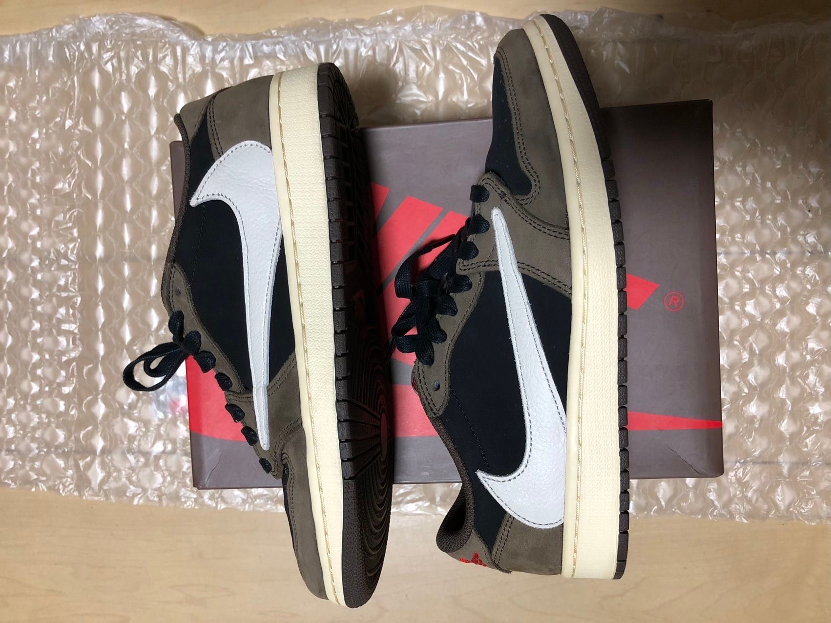 Travis Scott × Nike Air Jordan 1 Low OG SP-T "Black/Dark Mocha"