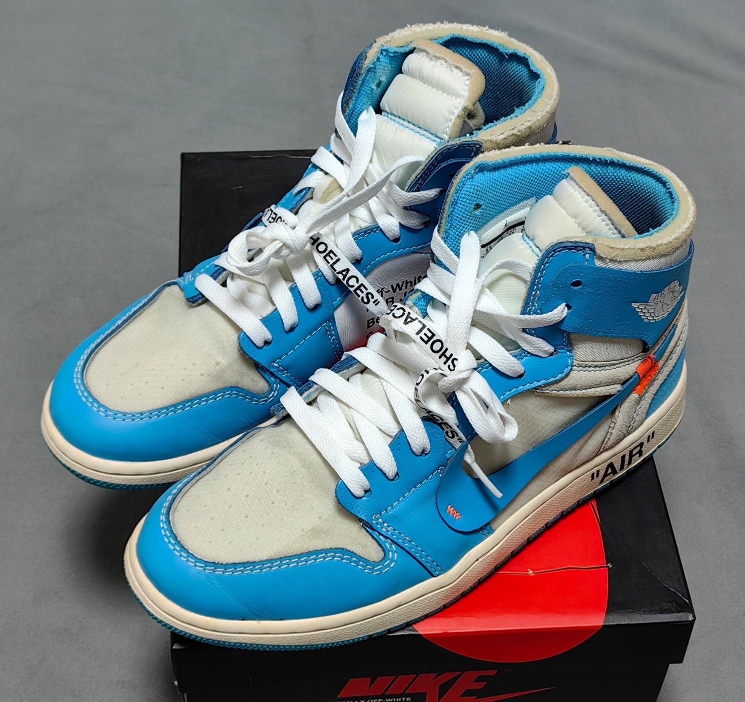 Off-White × Nike Air Jordan 1 High UNC "White/Dark Powder Blue"