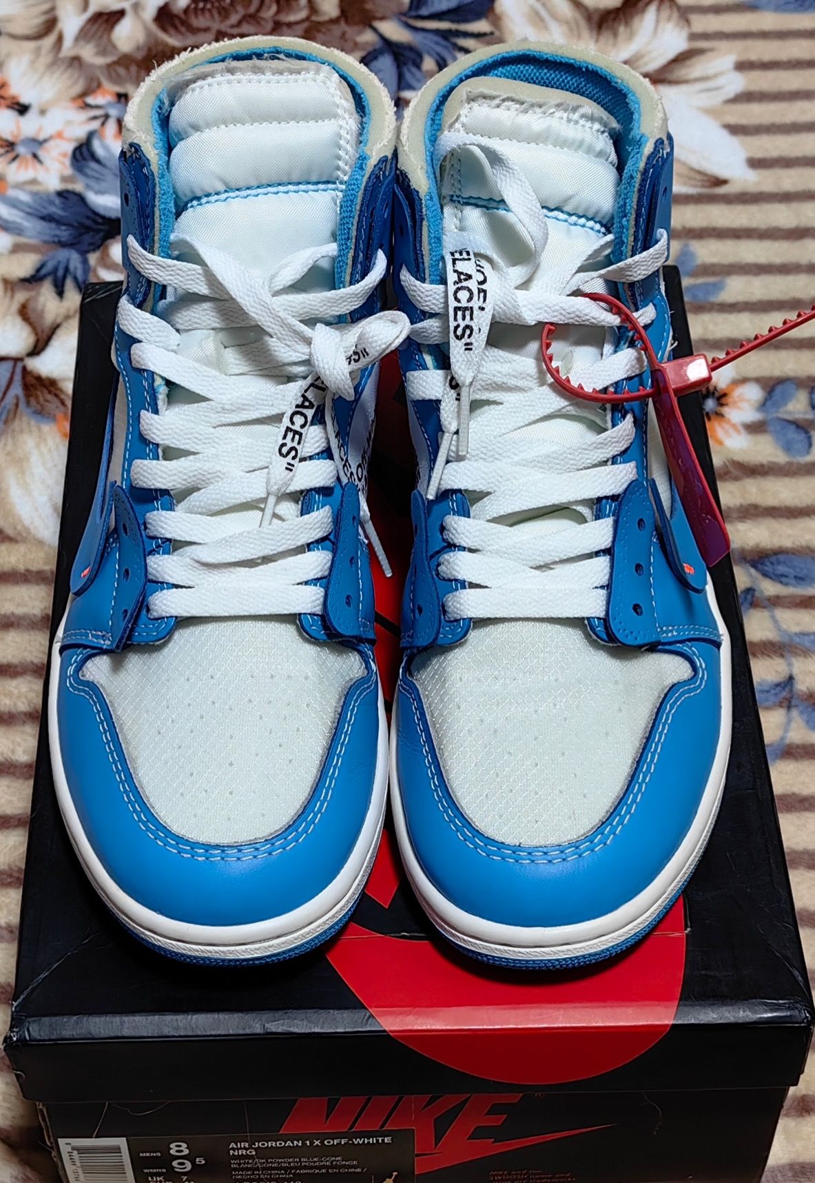 Off-White × Nike Air Jordan 1 High UNC "White/Dark Powder Blue"