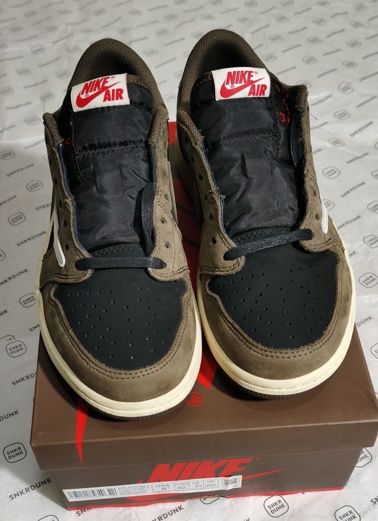 Travis Scott × Nike Air Jordan 1 Low OG SP-T  "Black/Dark Mocha"