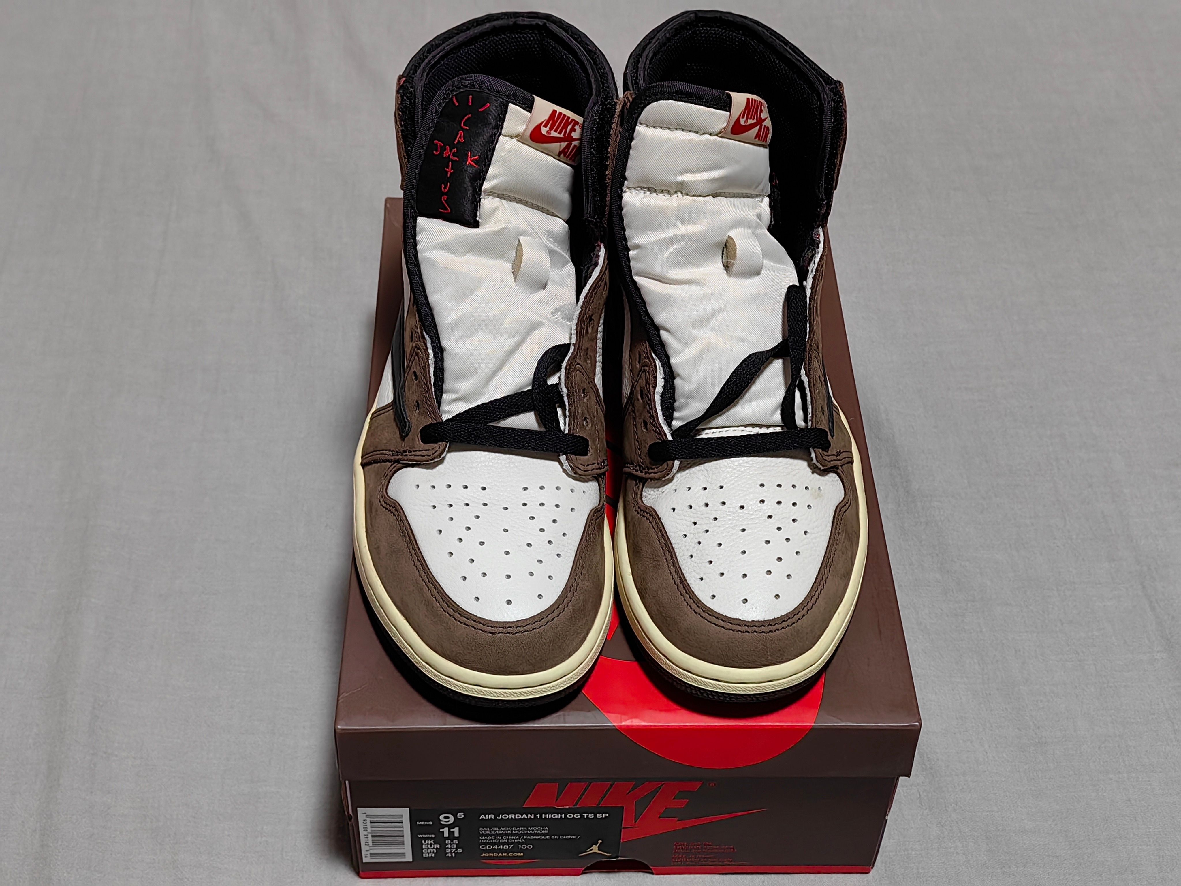 Travis Scott × Nike Air Jordan 1 Retro High OG TS SP "Sail/Dark Mocha"