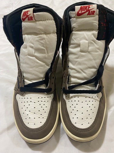 Travis Scott × Nike Air Jordan 1 Retro High OG TS SP "Sail/Dark Mocha"