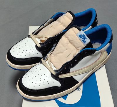 Travis Scott × fragment design × Nike Air Jordan 1 Low OG SP "Military Blue"