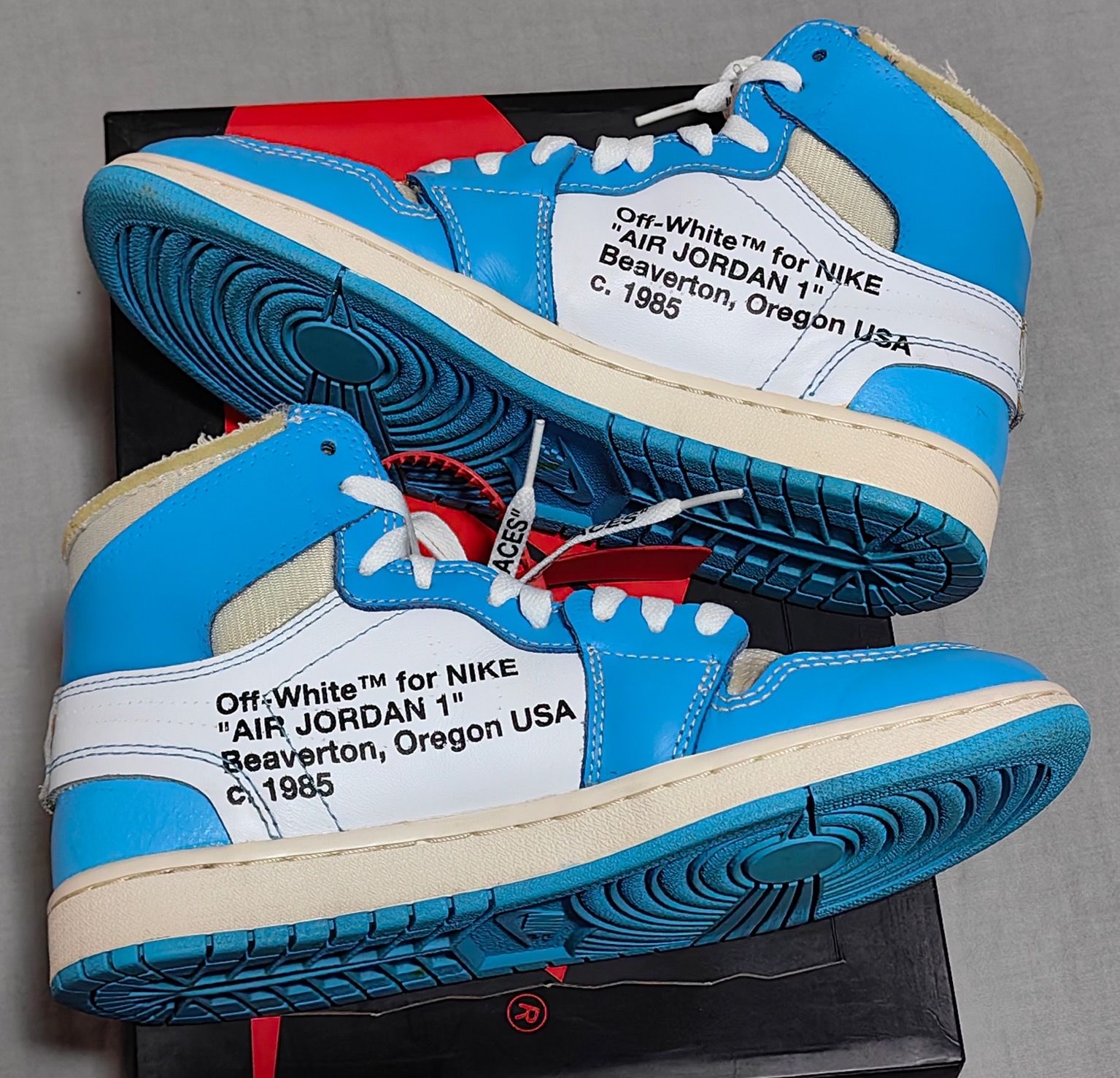 Off-White × Nike Air Jordan 1 High UNC "White/Dark Powder Blue"