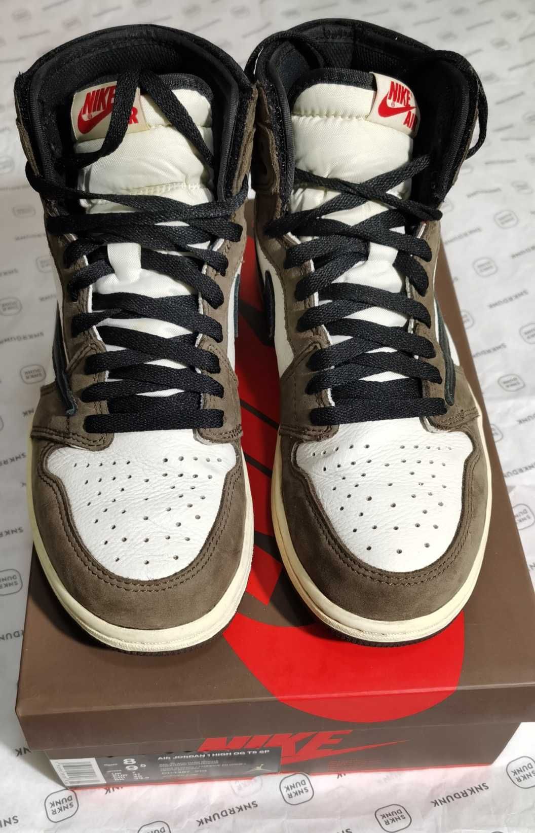 Travis Scott × Nike Air Jordan 1 Retro High OG TS SP "Sail/Dark Mocha"