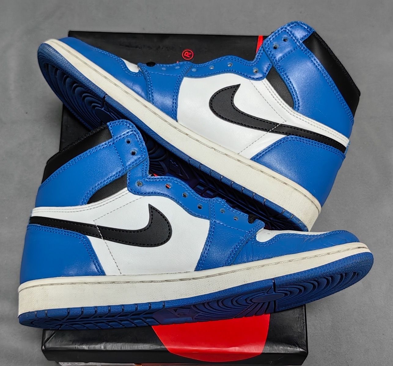 Nike Air Jordan 1 Retro High OG "Game Royal"