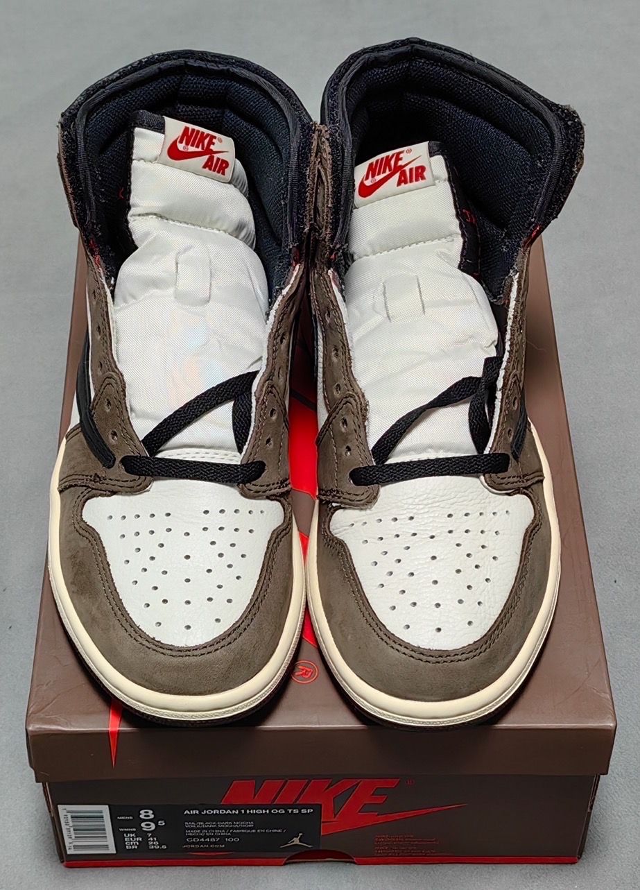 Travis Scott × Nike Air Jordan 1 Retro High OG TS SP "Sail/Dark Mocha"