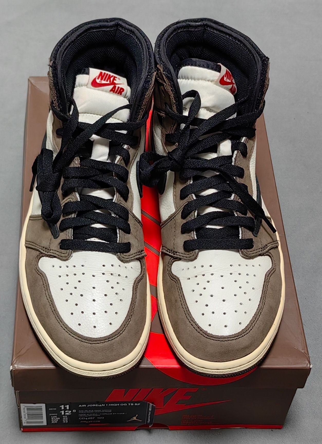 Travis Scott × Nike Air Jordan 1 Retro High OG TS SP "Sail/Dark Mocha"