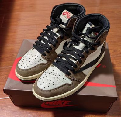 Travis Scott × Nike Air Jordan 1 Retro High OG TS SP "Sail/Dark Mocha"