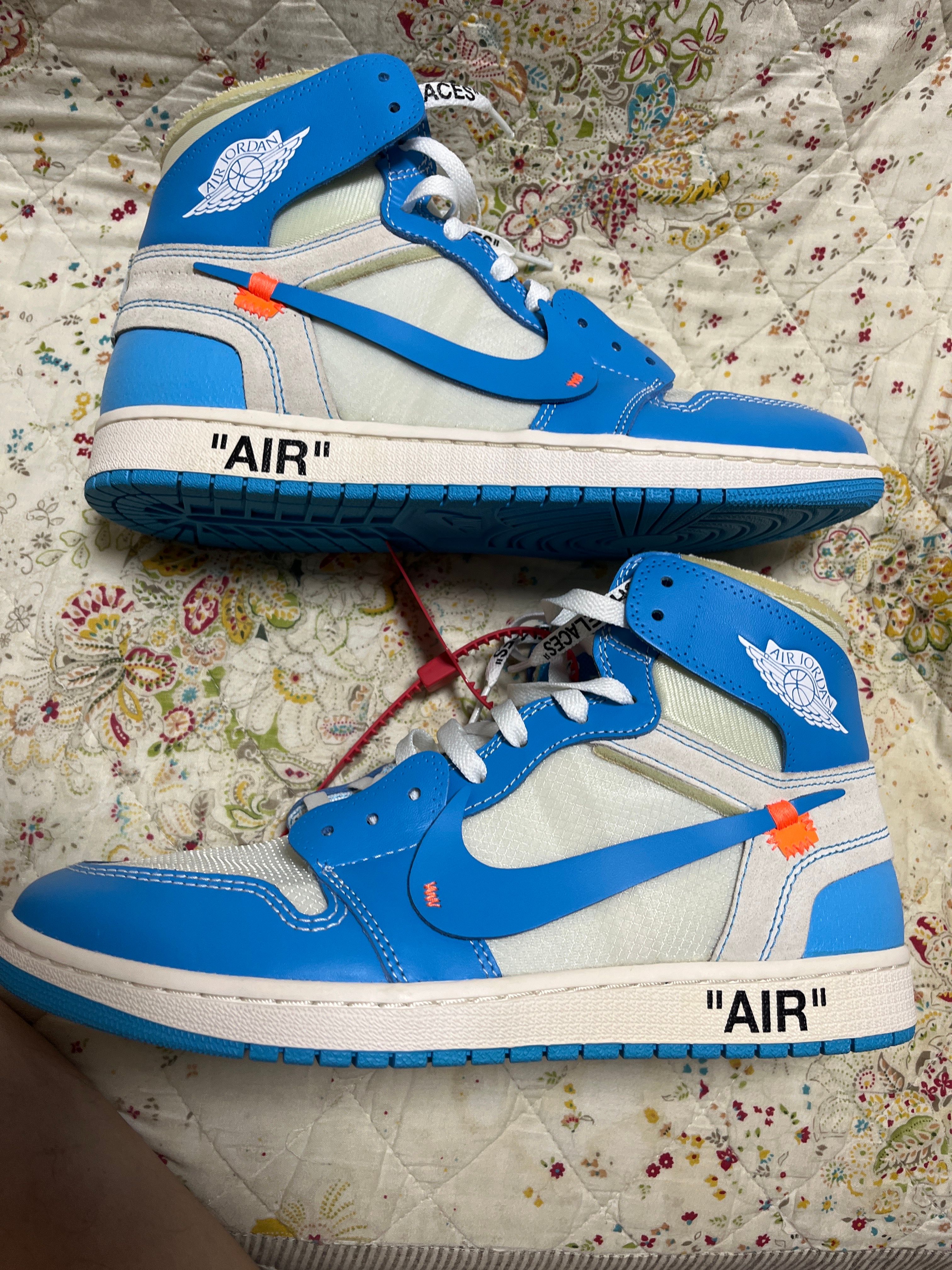 Off-White × Nike Air Jordan 1 High UNC "White/Dark Powder Blue"