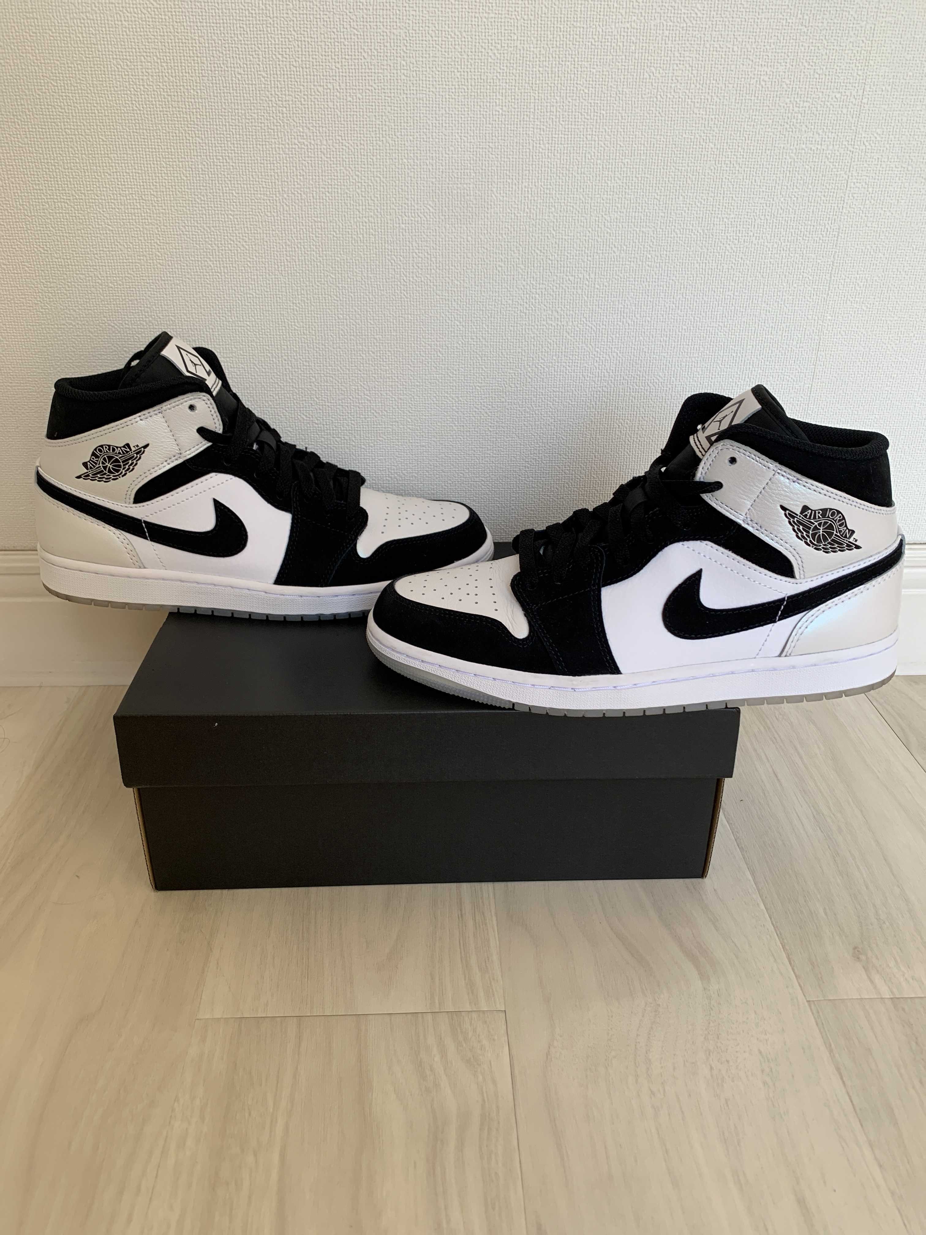 Nike Air Jordan 1 Mid "Omega/Black/White"