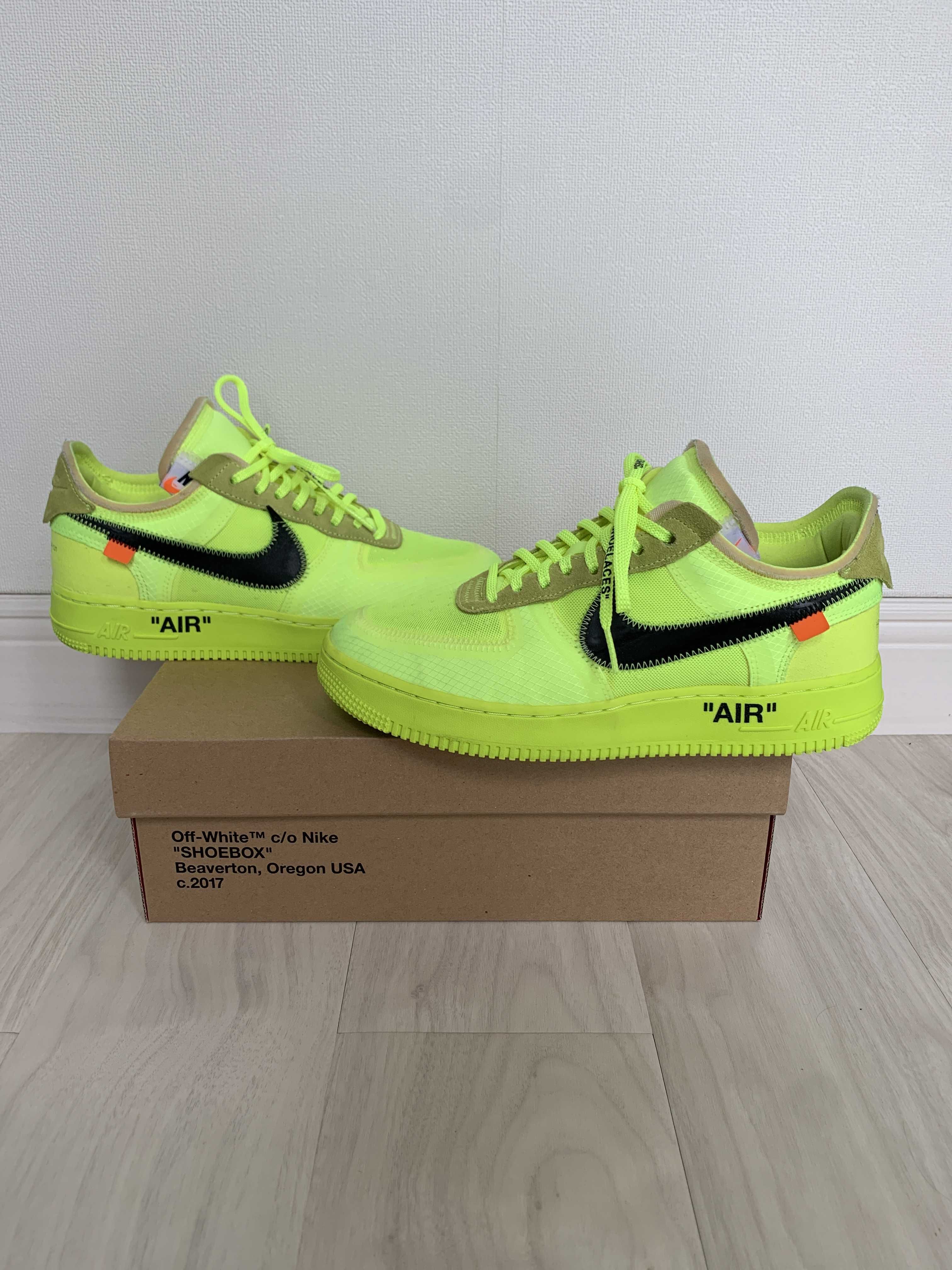 Off-White × Nike Air Force 1 Low "Volt"