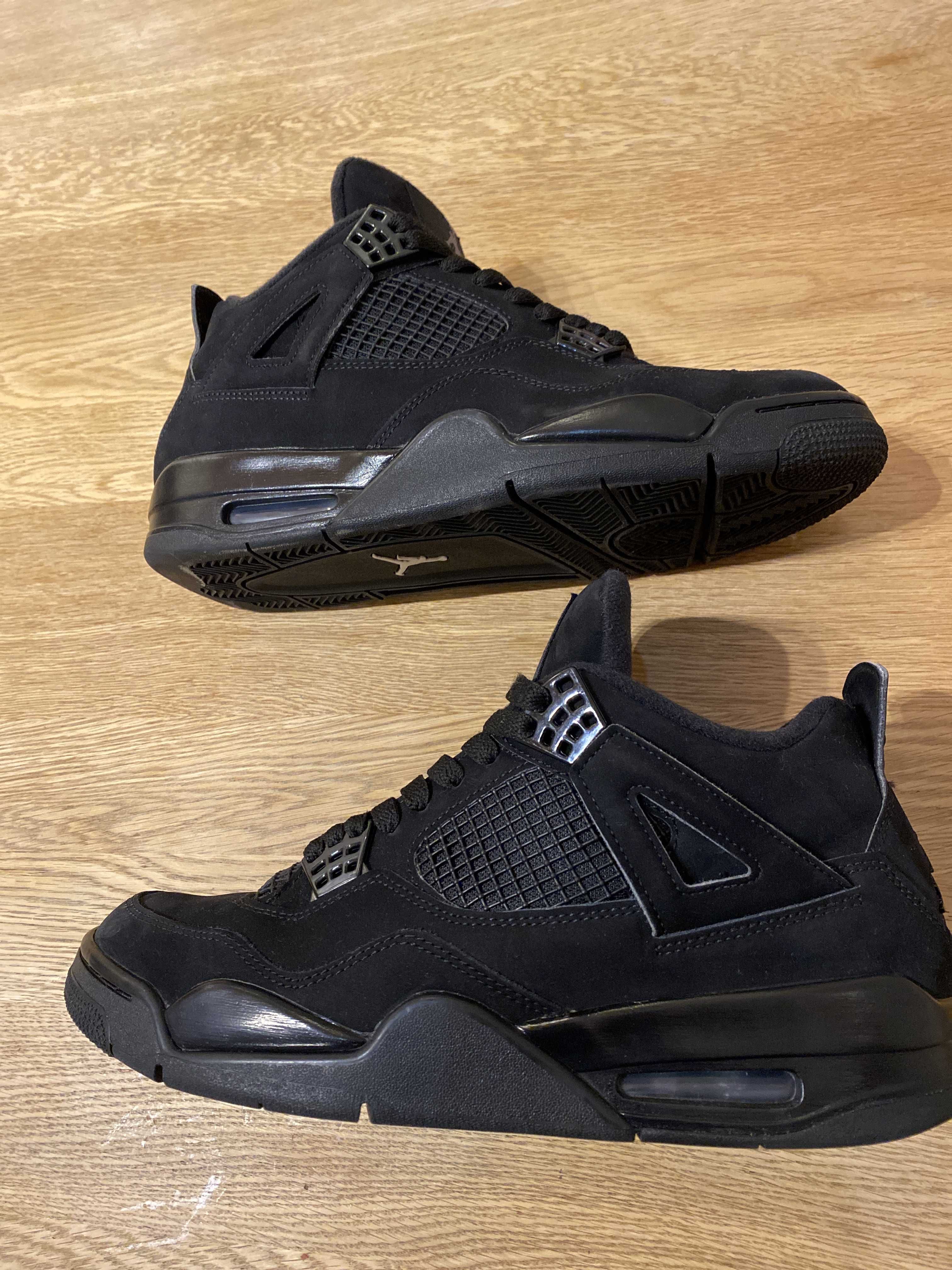 Nike Air Jordan 4 "Black Cat"