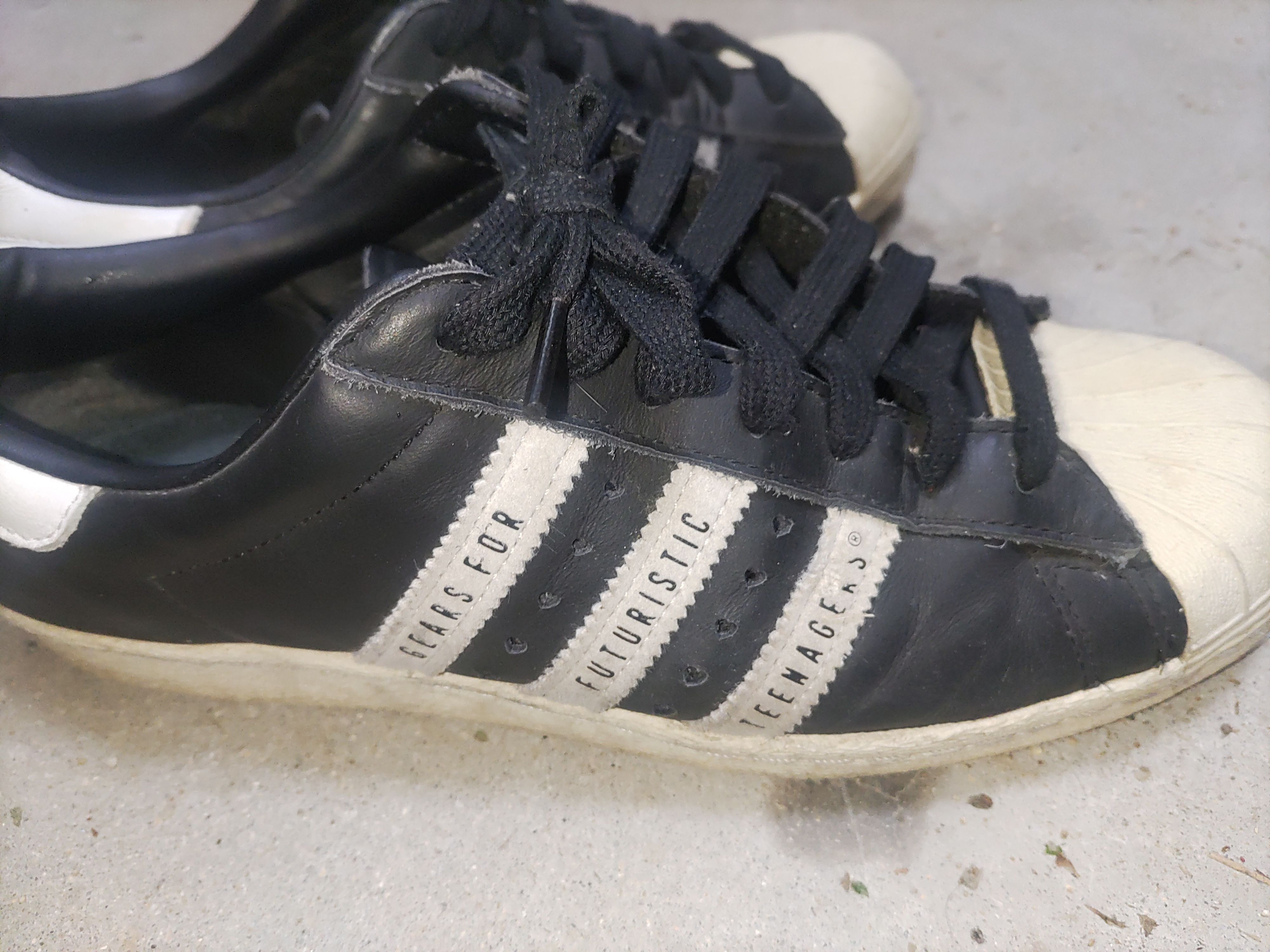 HUMAN MADE × adidas SUPERSTAR 80s "BLACK/WHITE"