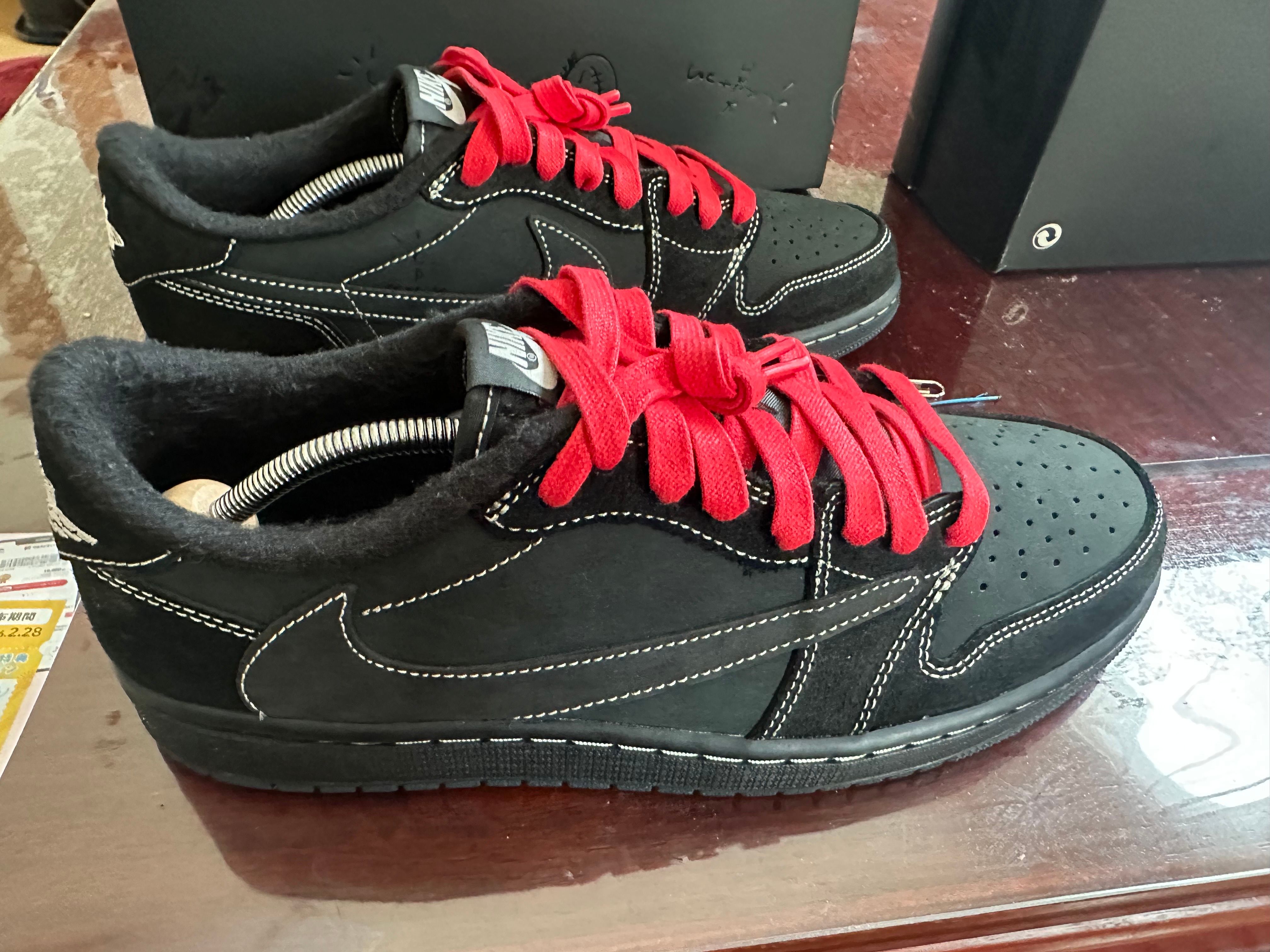 Travis Scott × Nike Air Jordan 1 Low OG SP "Black Phantom"
