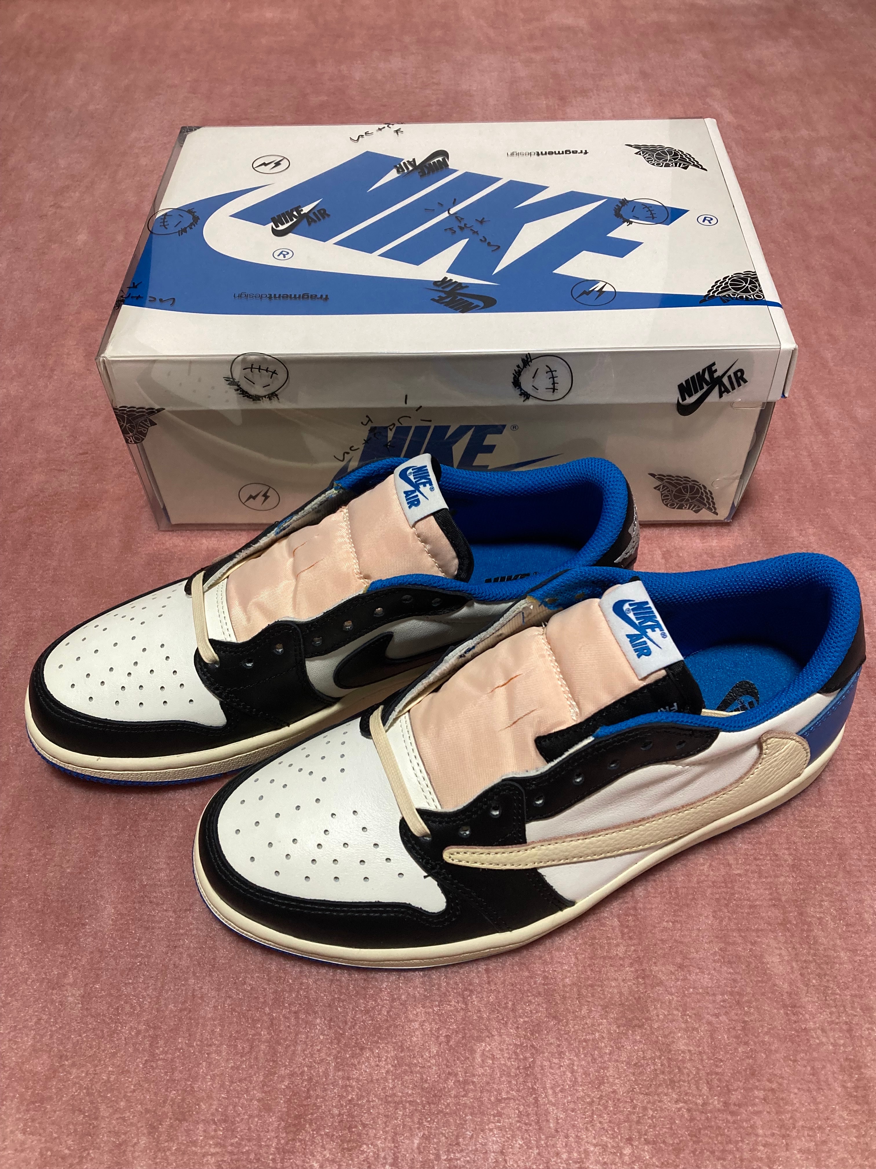 Travis Scott × fragment design × Nike Air Jordan 1 Low OG SP "Military Blue"