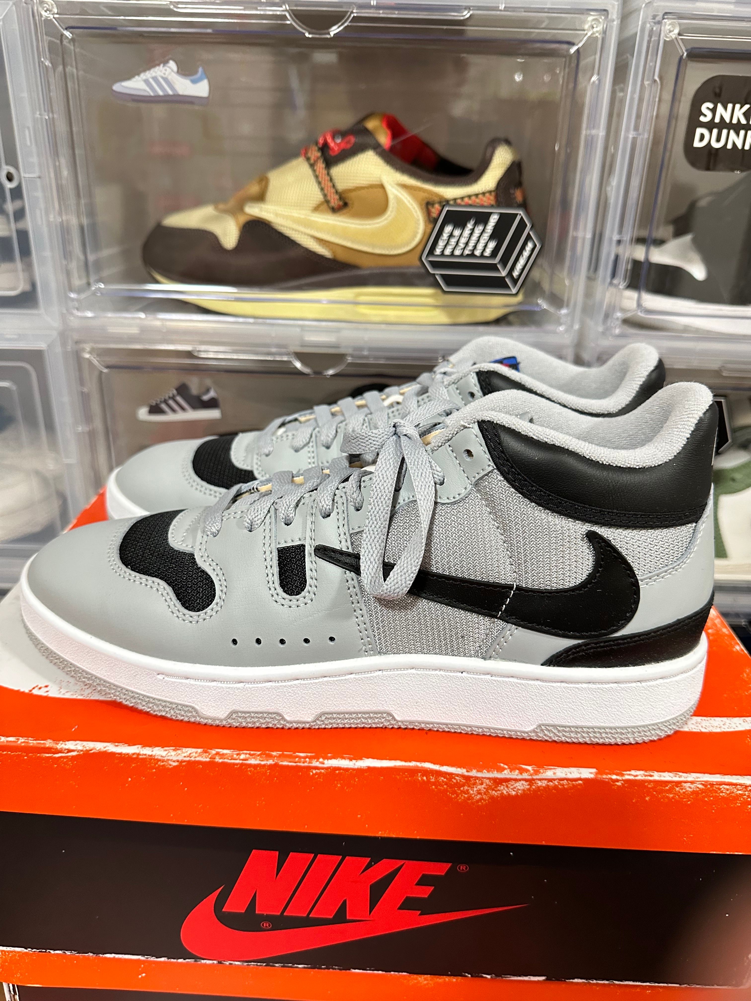 Travis Scott Cactus Jack × Nike Attack (Mac Attack) "Light Smoke Grey"