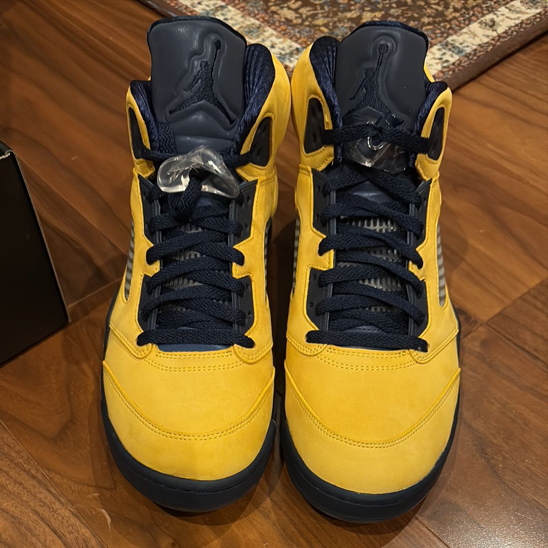 NIKE AIR JORDAN 5 "MICHIGAN"