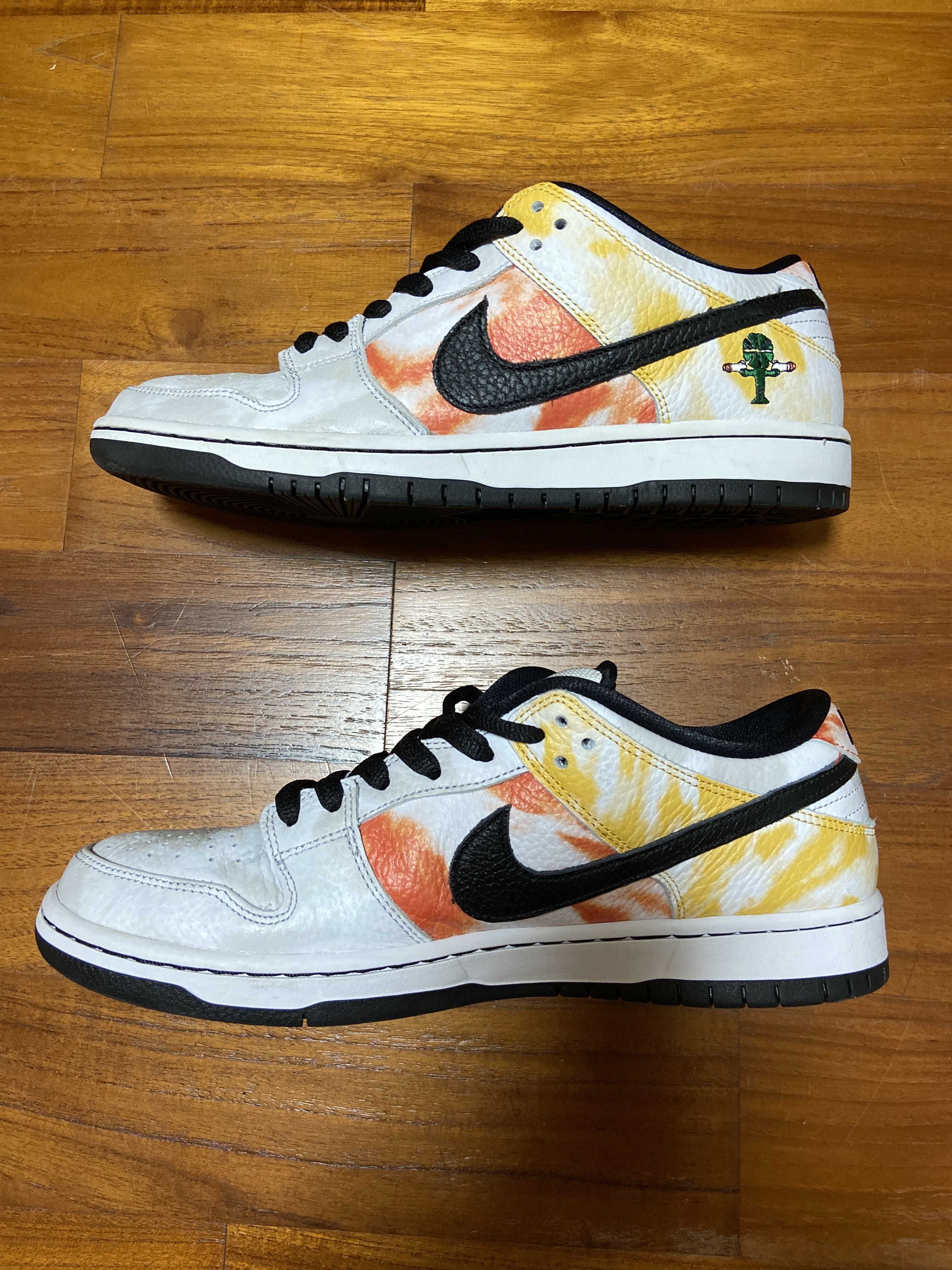 Nike SB Dunk Low "Raygun Tie-Dye/White"
