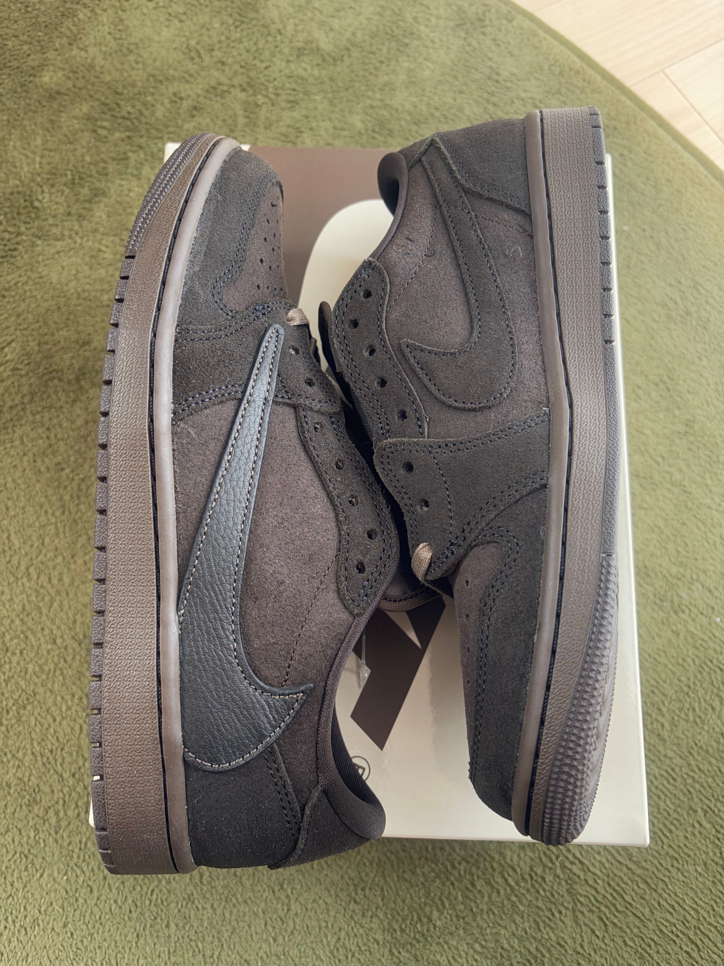 Travis Scott × Nike Air Jordan 1 Low OG SP "Velvet Brown and Dark Mocha"