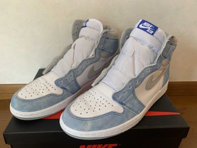 Nike Air Jordan 1 High OG "Hyper Royal"