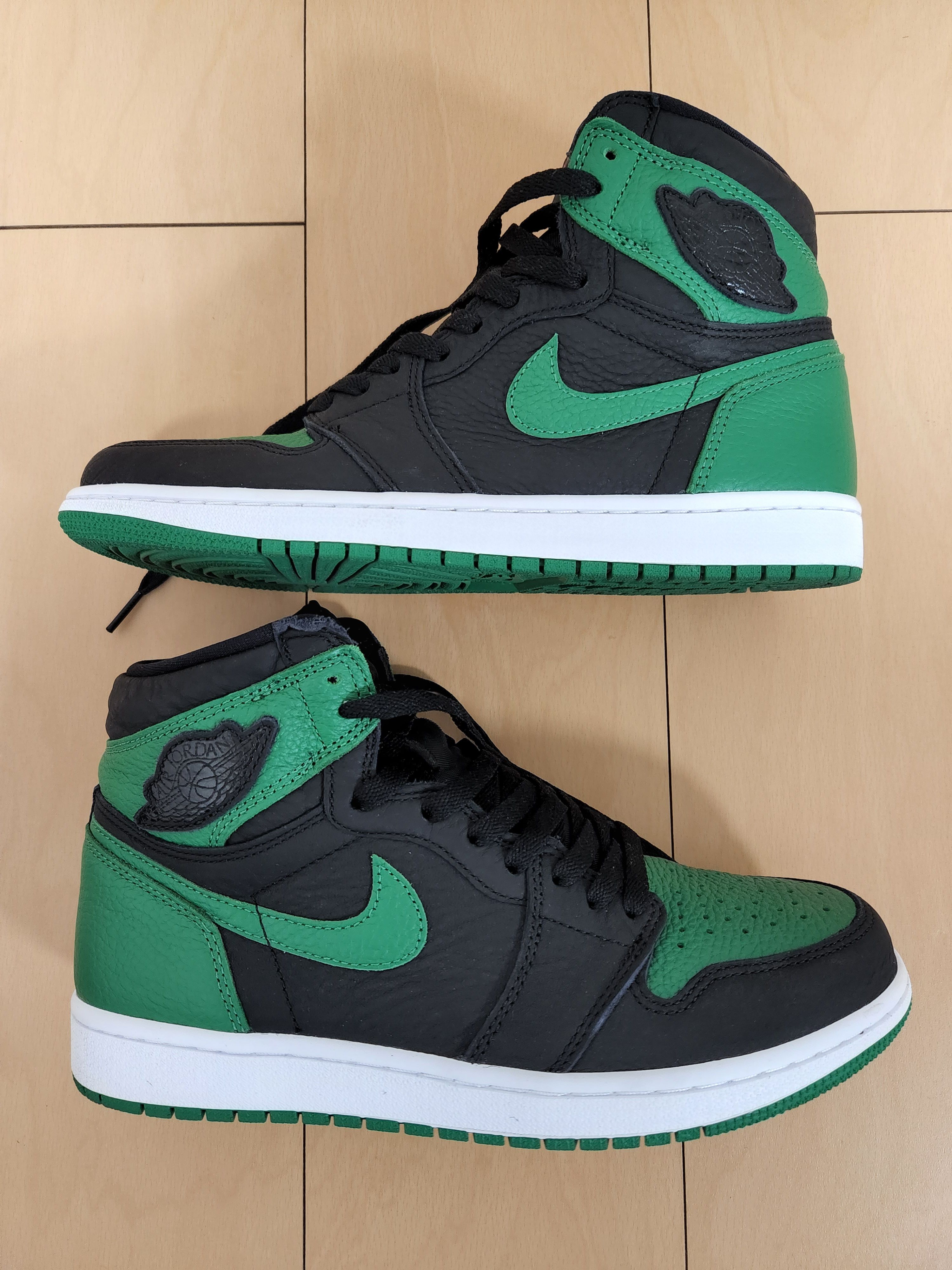Nike Air Jordan 1 Retro High OG "Black/Pine Green" (2020)      