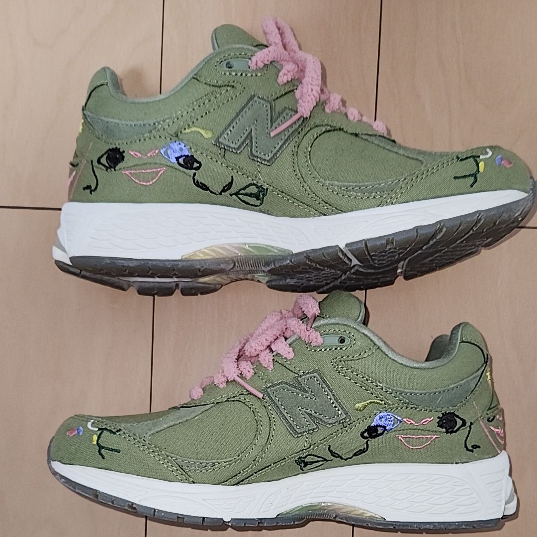 Bryant Giles × New Balance 2002R "Green"