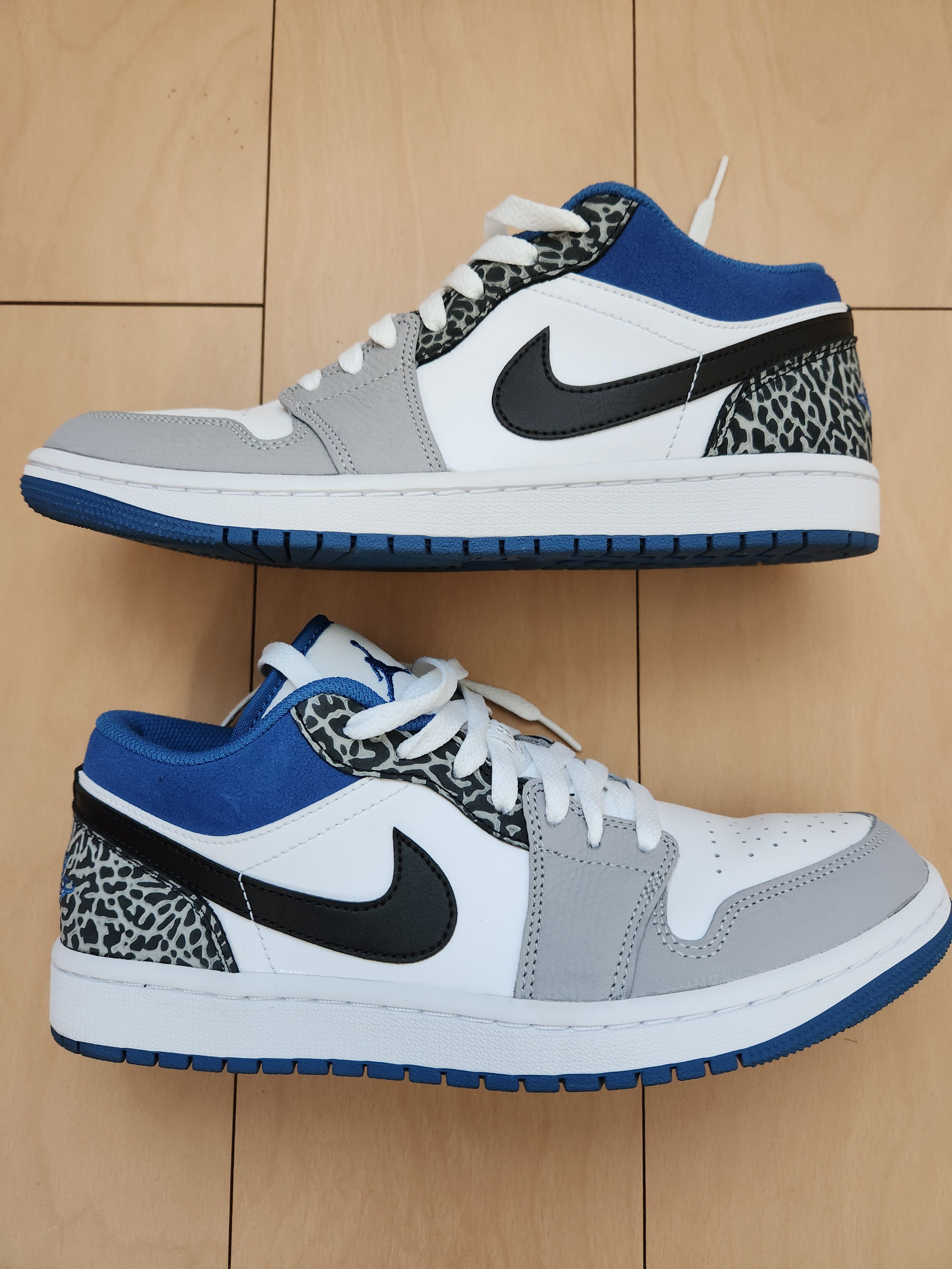 Nike Air Jordan 1 Low "True Blue"