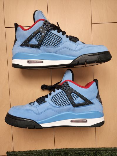 Travis Scott × Nike Air Jordan 4 Retro Cactus Jack "University Blue"