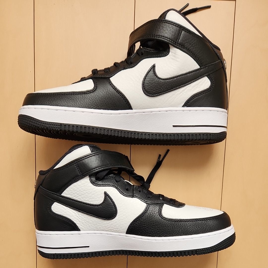 Stussy × Nike Air Force 1 Mid "Black and Light Bone"