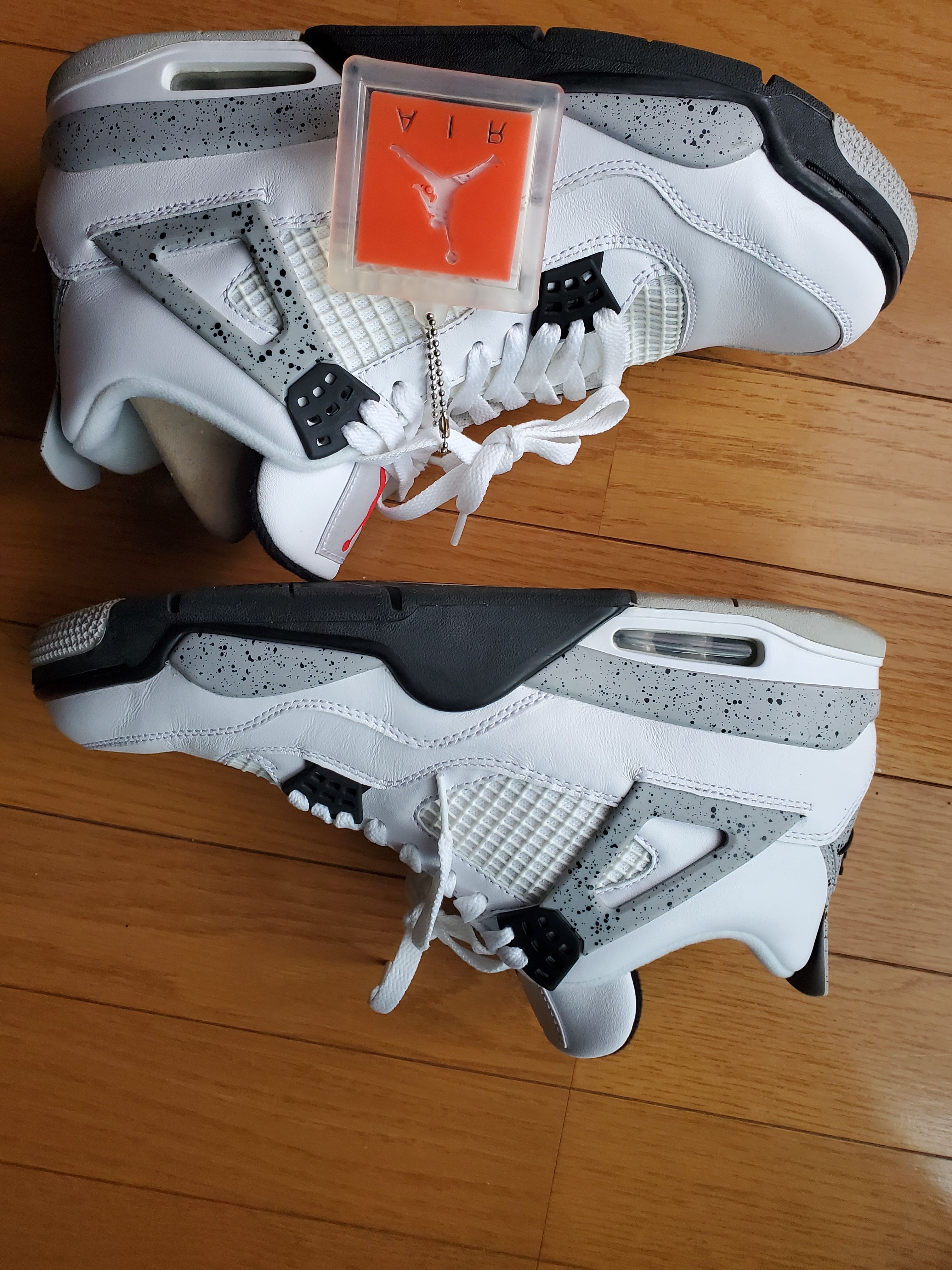 Nike Air Jordan 4 Retro "White Cement" (2016)