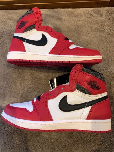 Nike Air Jordan 1 High OG "Lost & Found/Chicago"