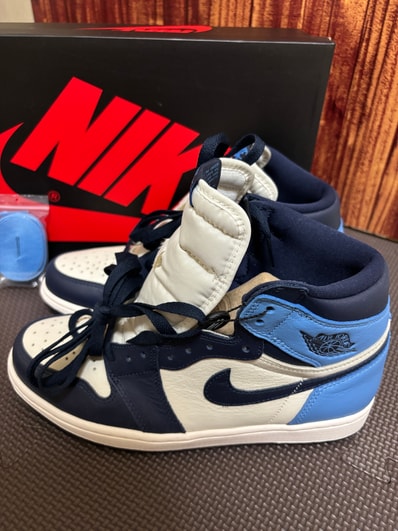 Nike Air Jordan 1 Retro High OG "Obsidian/University Blue"