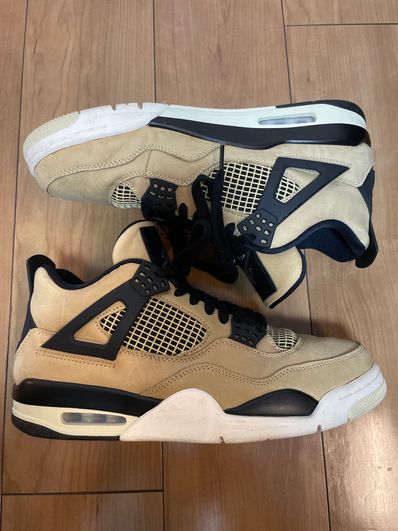 Nike Women's Air Jordan 4 "Mushroom"
