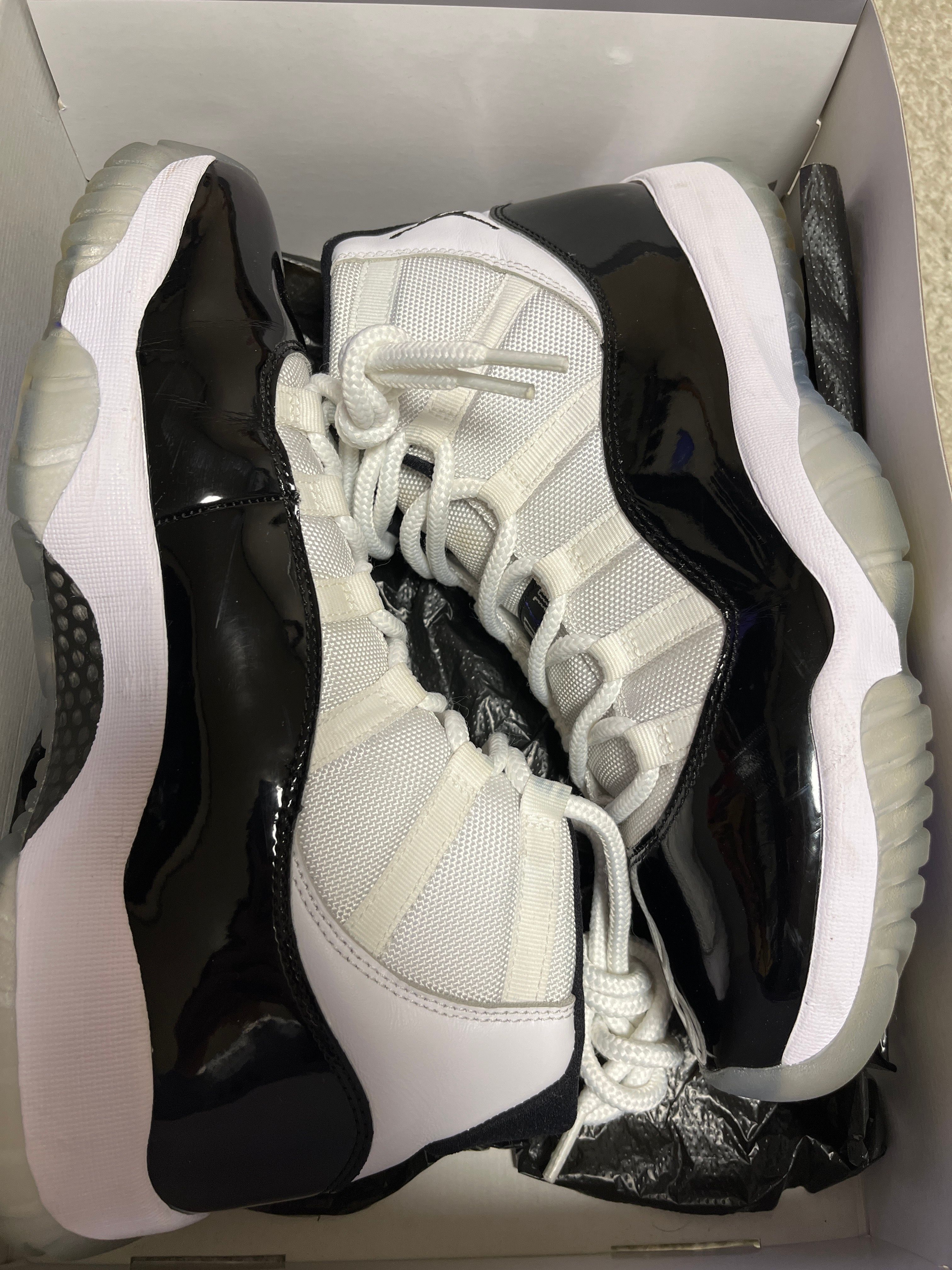 Nike Air Jordan 11 Retro "Concord" (2018)