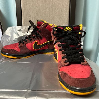 Nike SB Dunk High Iron Man