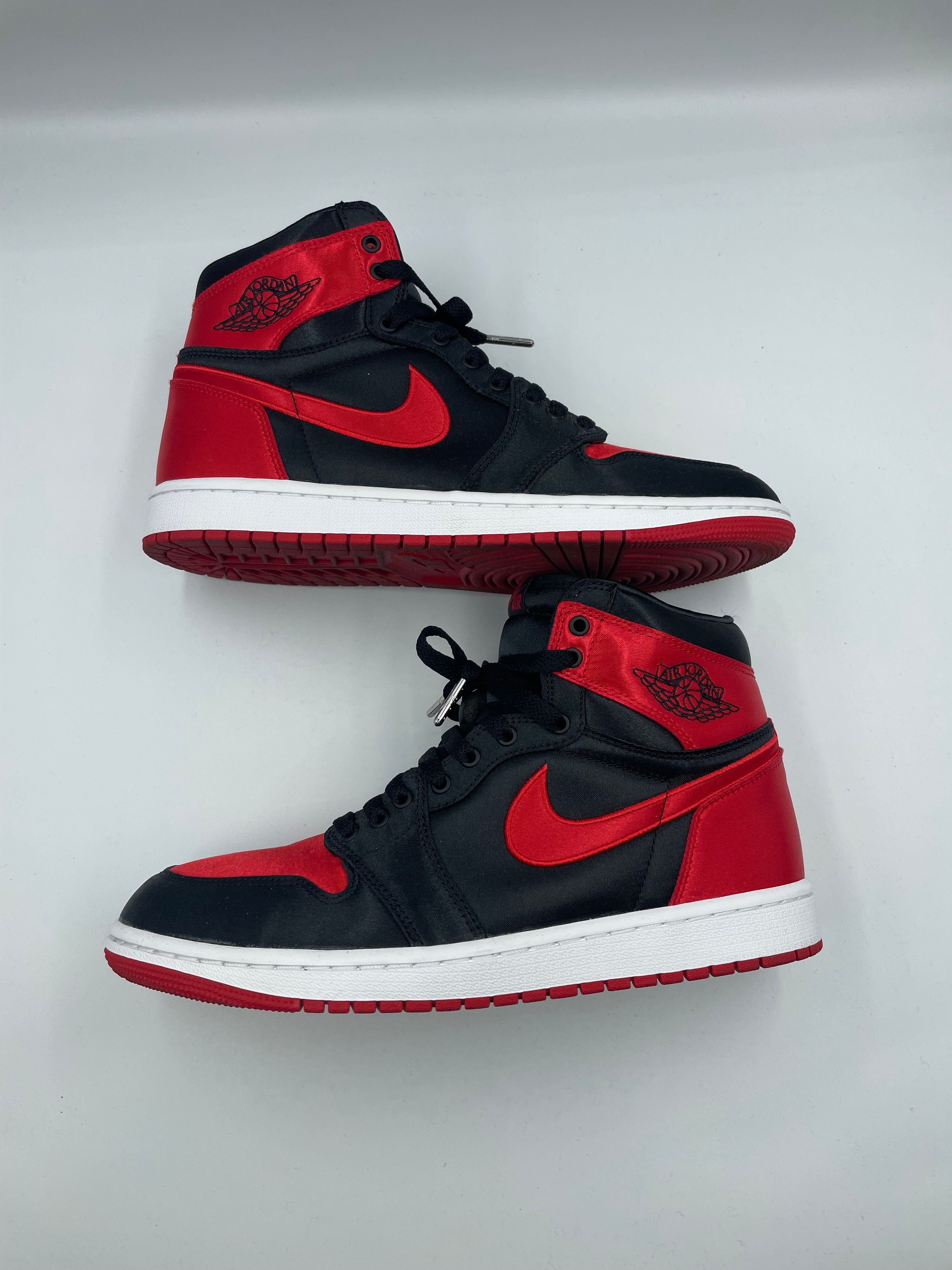 Nike Women's Air Jordan 1 Retro High OG "Satin Bred"